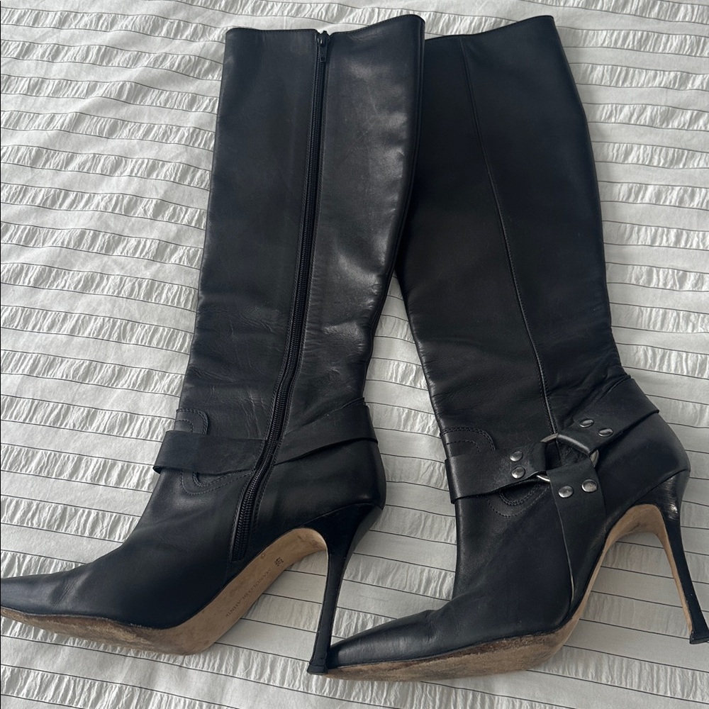 Manolo Blahnik Black and Cream Leather Boots